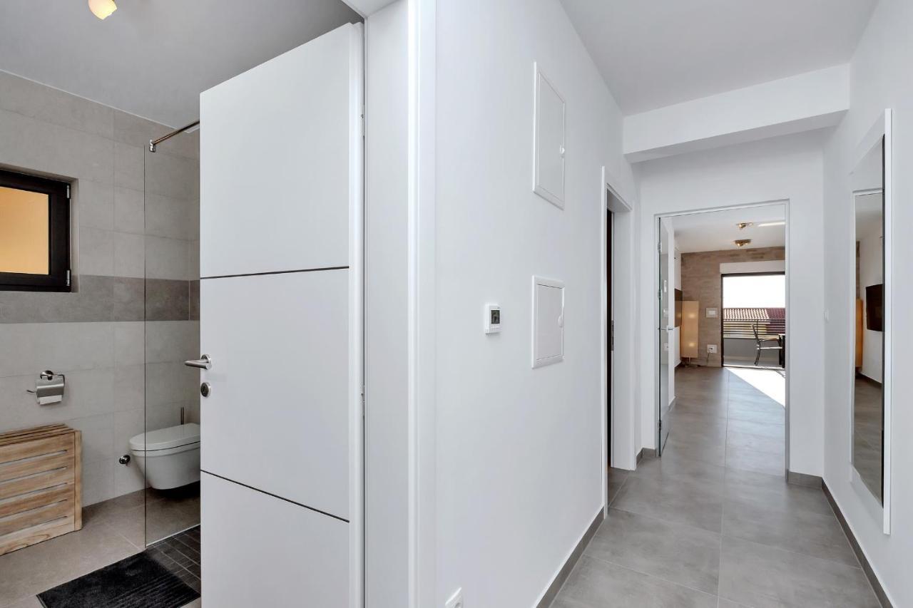 Luxury Apartment Sidro With Free Beach Parking Makarska Exterior foto